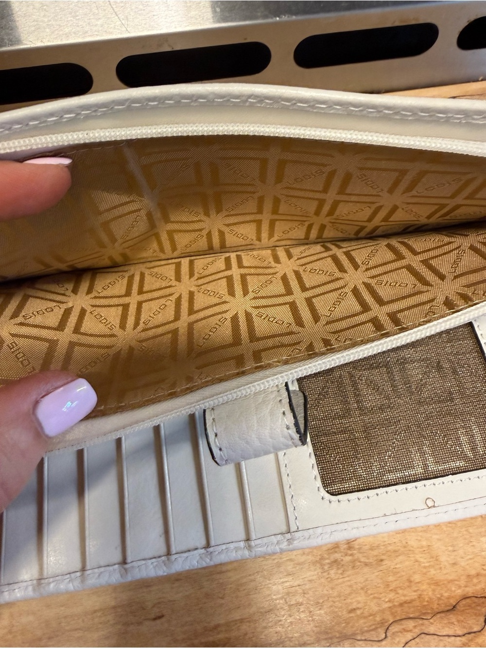 Lodis White Pebbled Leather Snap Wallet - Picture 6 of 6